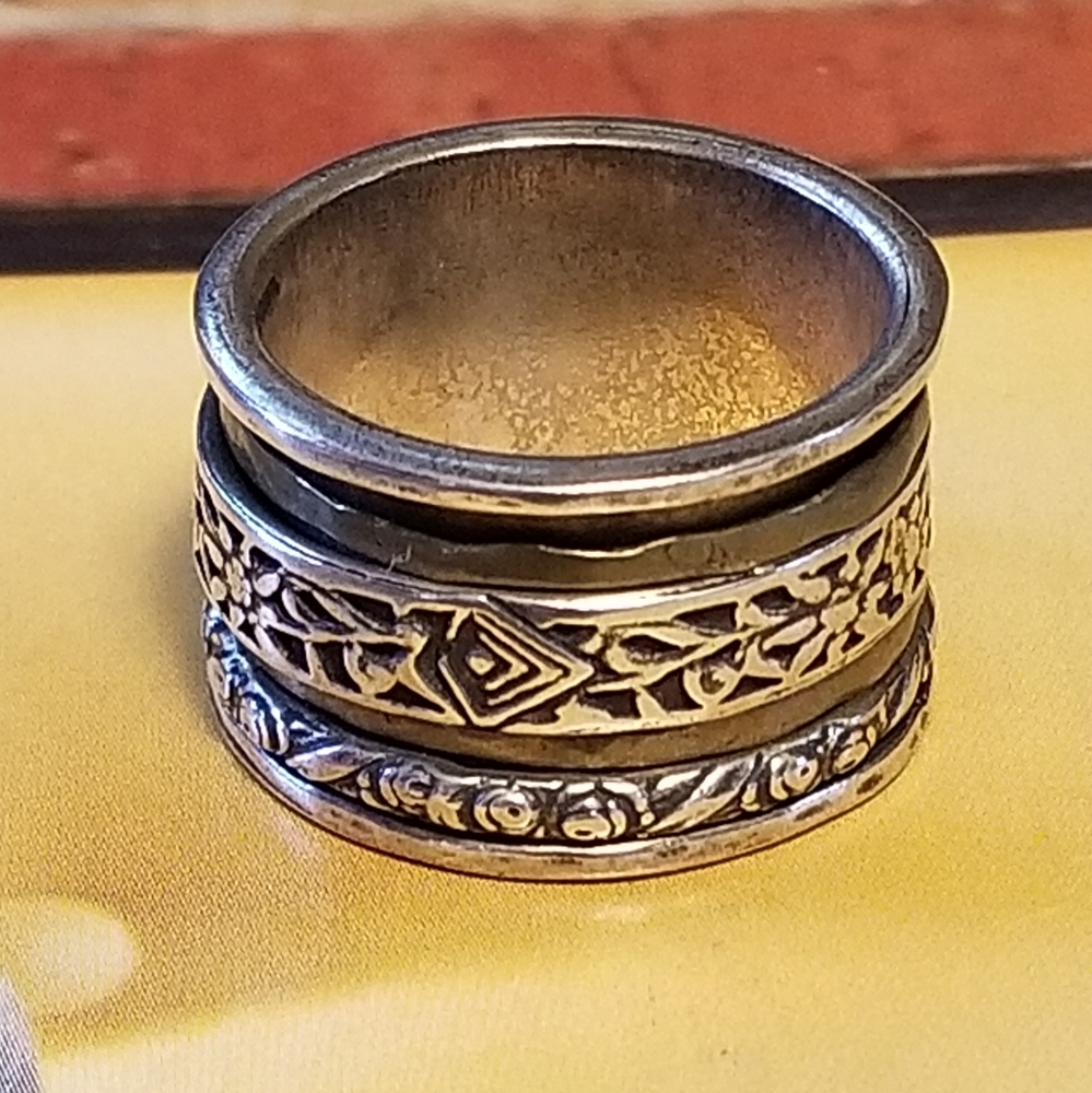 Silpada Sterling Silver & Brass Spinner Ring